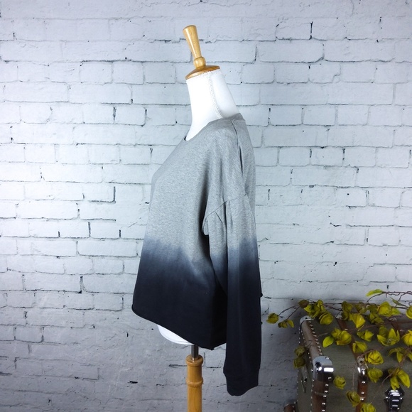 NWT Jessica Simpson dip dyed raw hem sweatshirt - Picture 2 of 6